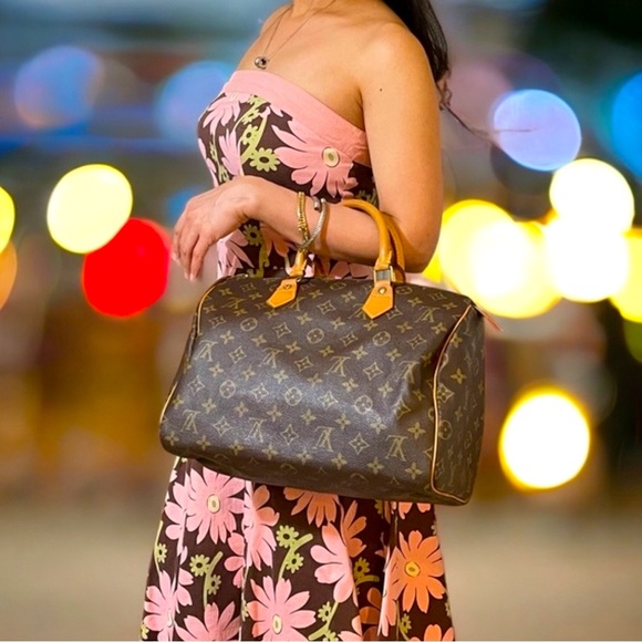 Louis Vuitton Monogram Canvas Speedy 35 - Picture 2 of 9